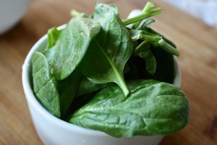 spinach-1427360_960_720